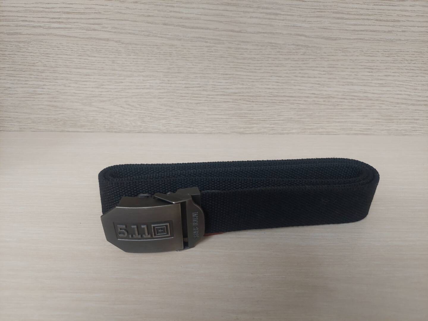 takticheski-kolan-kiwi-cheren (2)